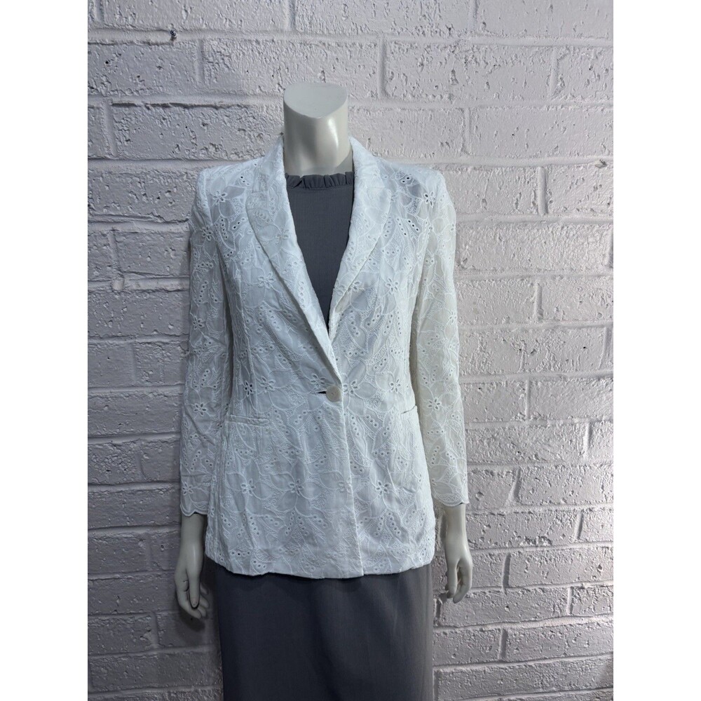 NWT Zara white eyelet blazer SIZE M embroidered Cotton tailored